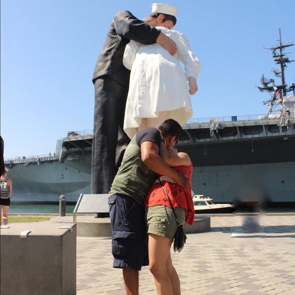 Meet your Posher, Melissa - Picture 3 of 8